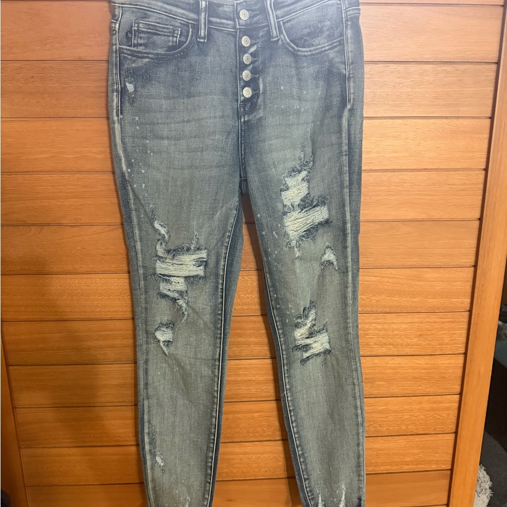 Judy Blue Distressed Skinny Jeans in Gray Wash